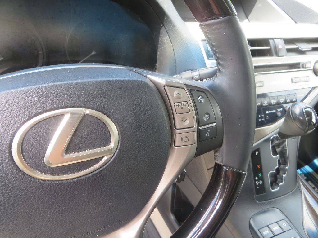 2013 Lexus RX Image 16