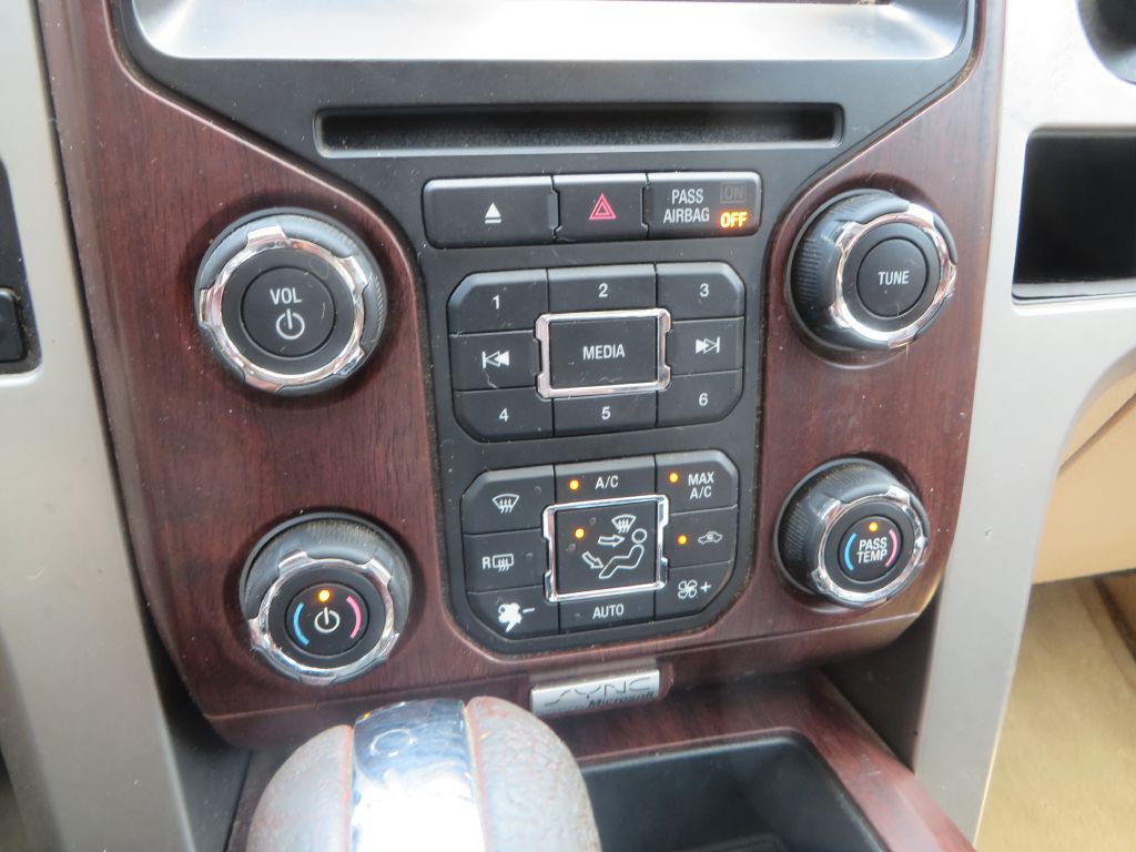 2013 Ford F-150 Image 24