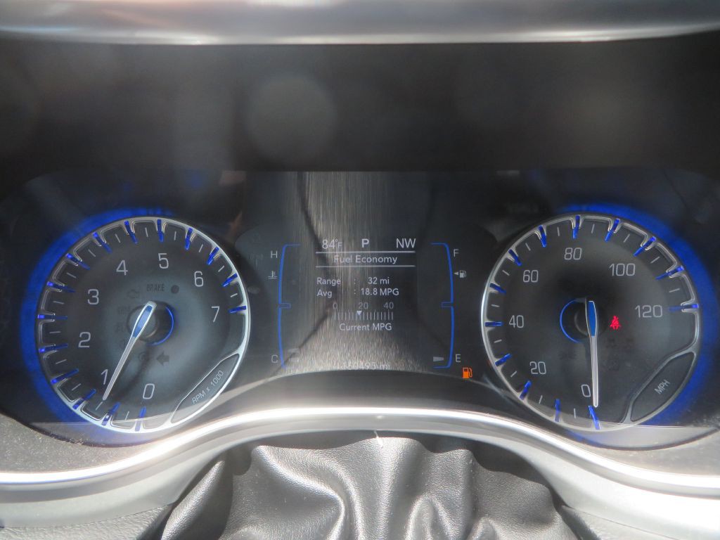 2018 Chrysler Pacifica Image 13