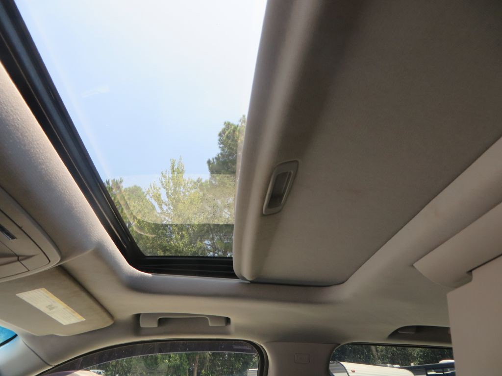 2018 Chevrolet Suburban Image 23