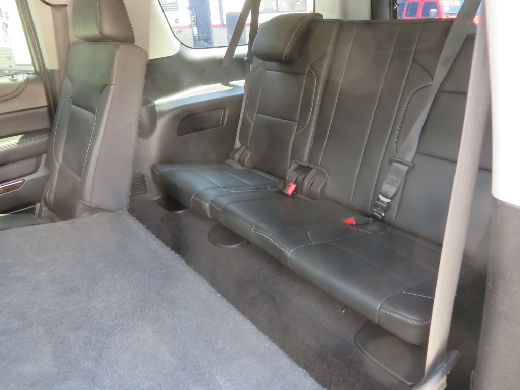 2018 Chevrolet Suburban Image 28