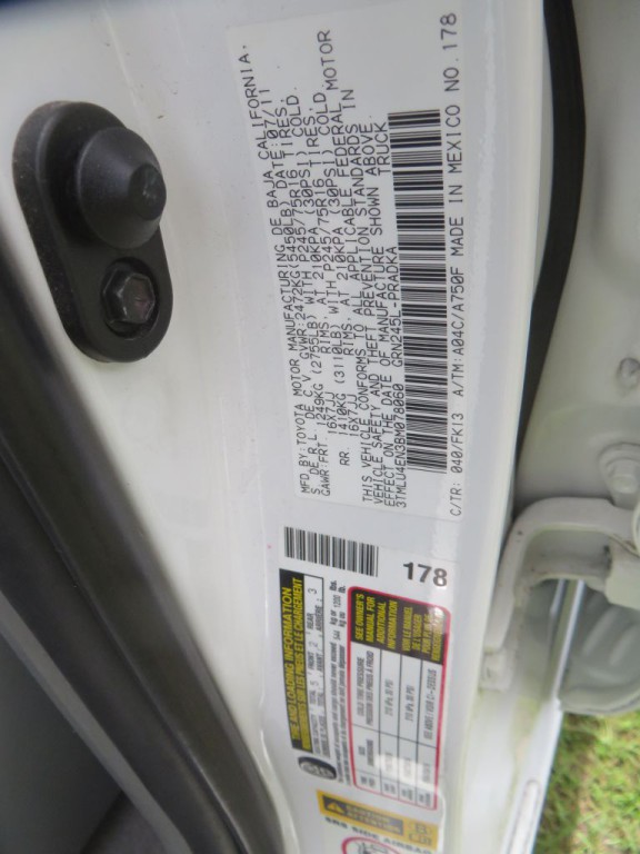 2011 Toyota Tacoma Image 27