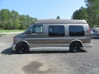 Image for 2002 GMC Savana RV G1500 ID: 7569117