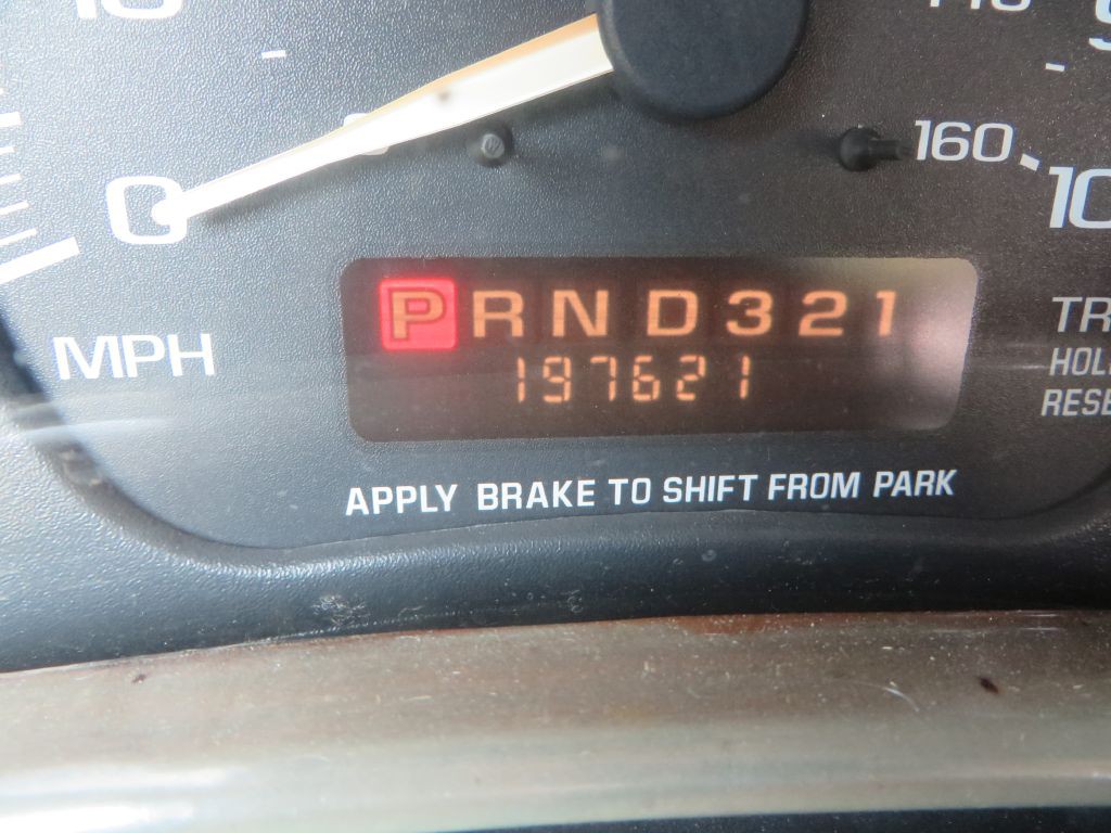 2002 GMC Savana Image 14