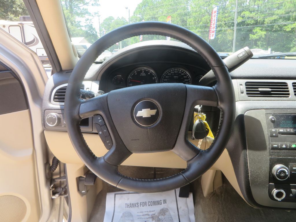 2007 Chevrolet Tahoe Image 13