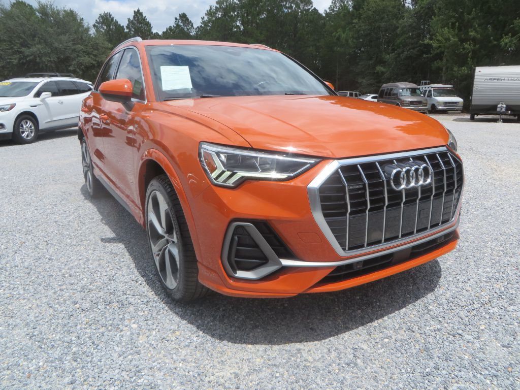 2021 Audi Q3 Image 4