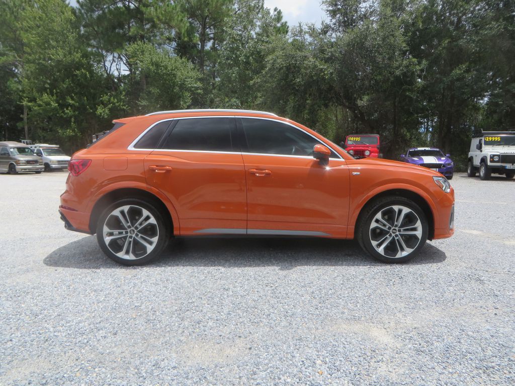 2021 Audi Q3 Image 5