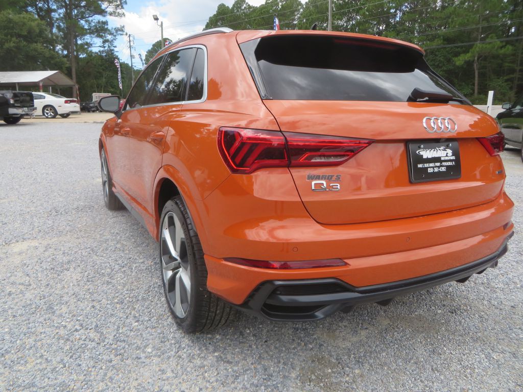 2021 Audi Q3 Image 8