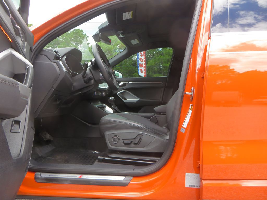 2021 Audi Q3 Image 11