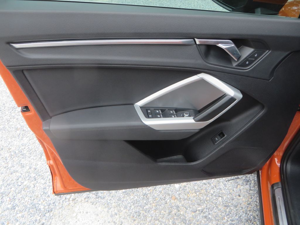 2021 Audi Q3 Image 12