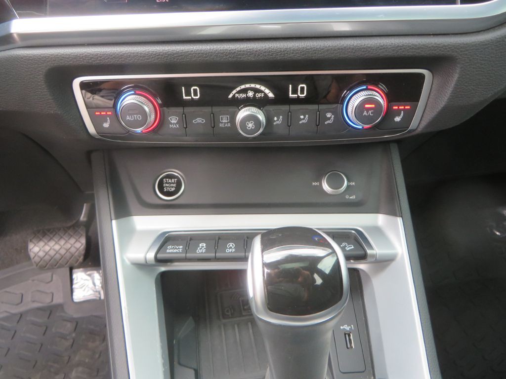 2021 Audi Q3 Image 21