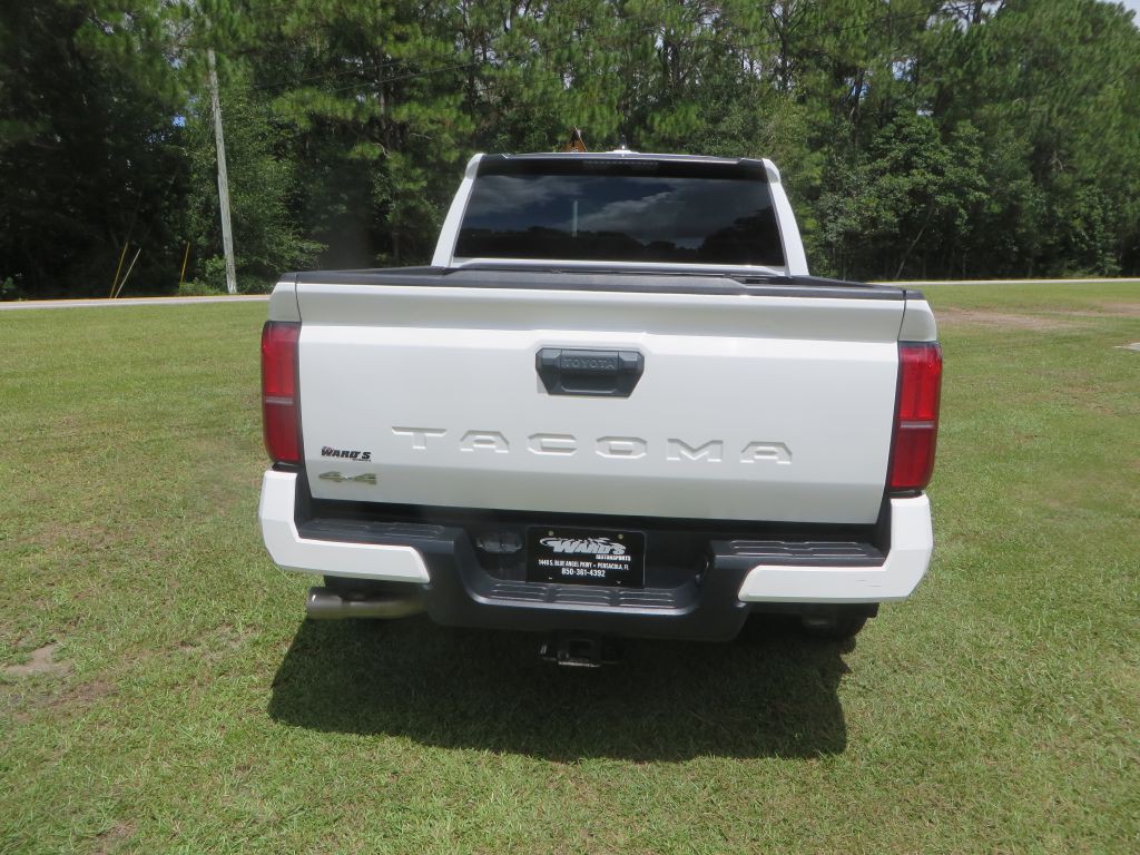 2024 Toyota Tacoma Image 7