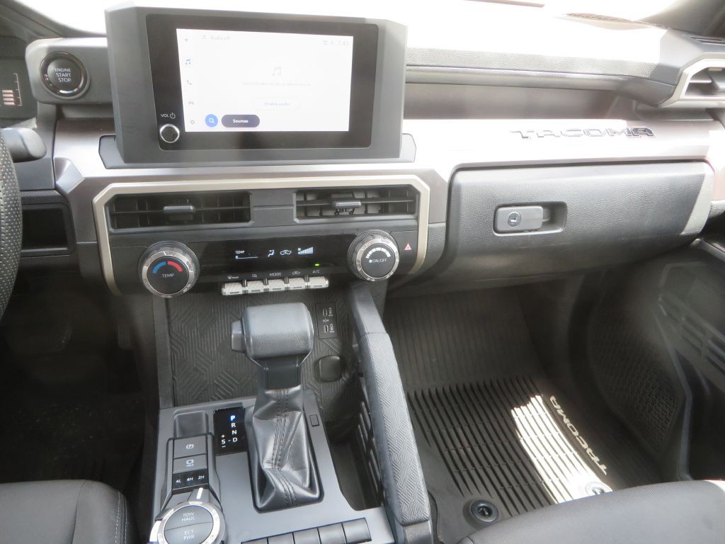 2024 Toyota Tacoma Image 19
