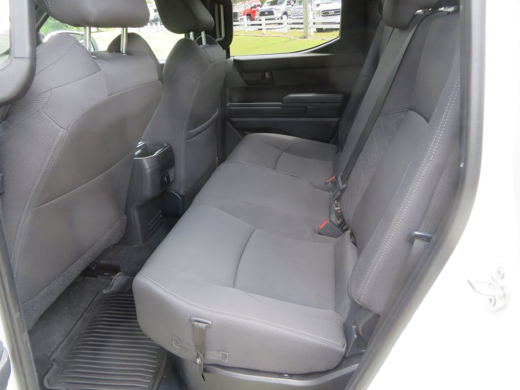 2024 Toyota Tacoma Image 24