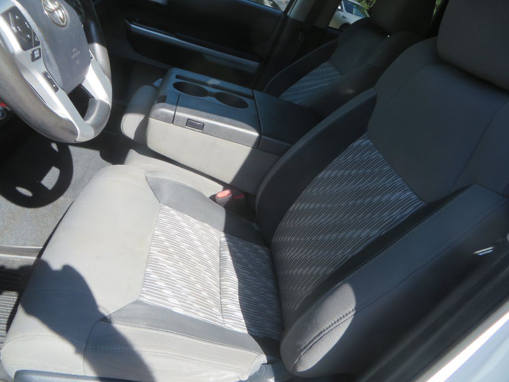 2018 Toyota Tundra Image 24