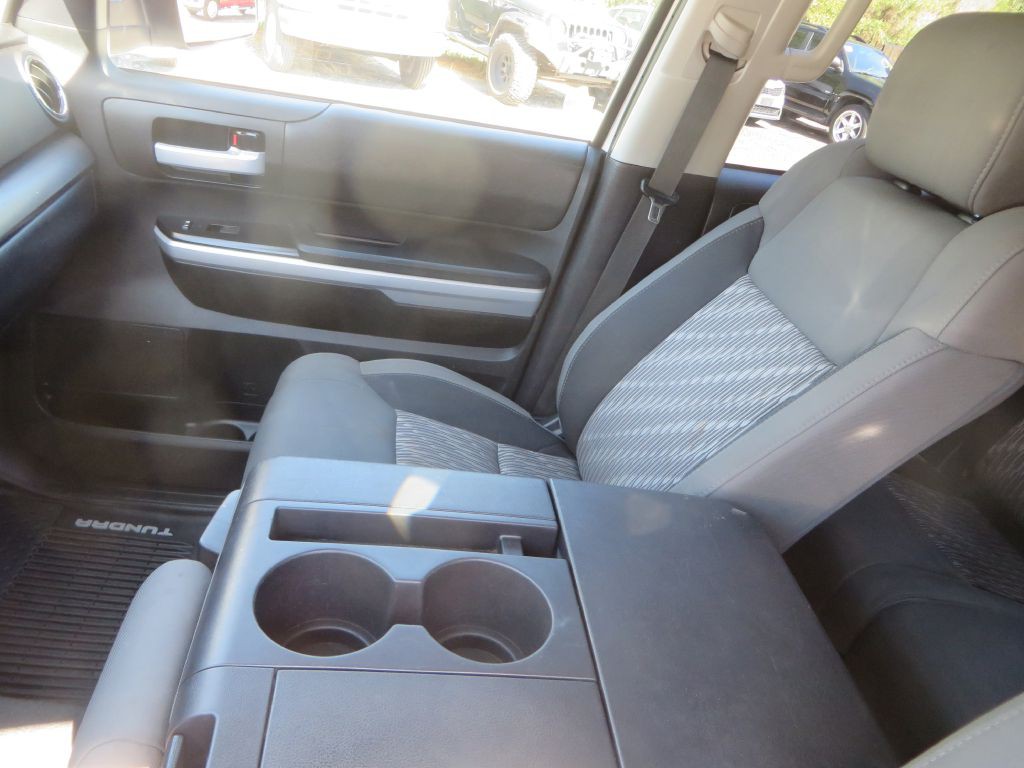 2018 Toyota Tundra Image 25