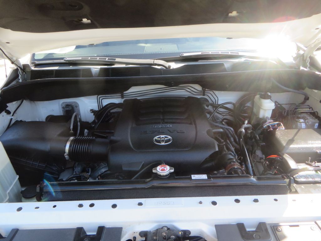 2018 Toyota Tundra Image 28
