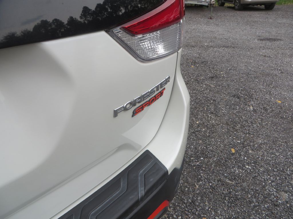 2020 Subaru Forester Image 9
