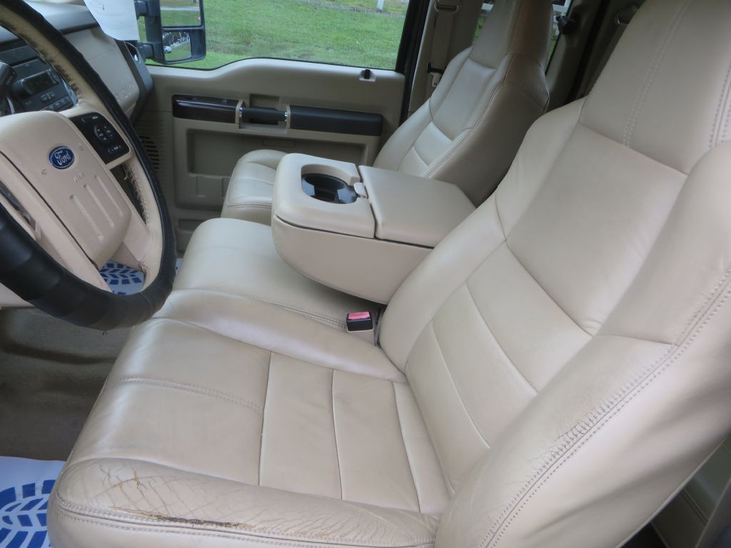 2008 Ford F-350 Image 24