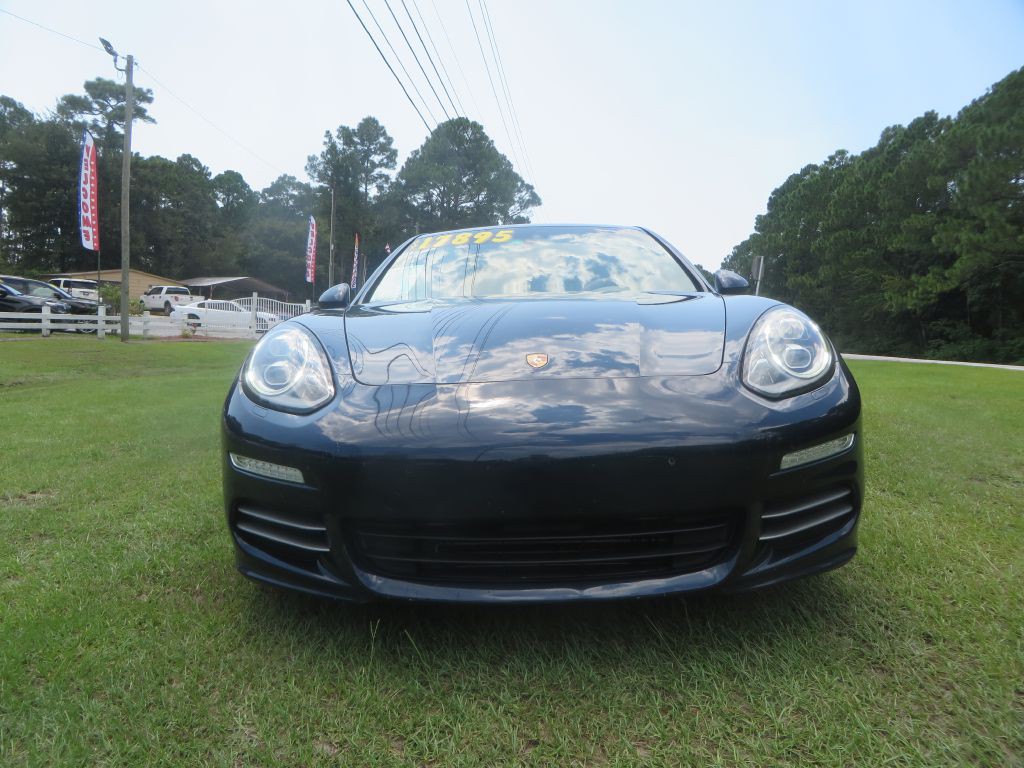 2015 Porsche Panamera Image 3