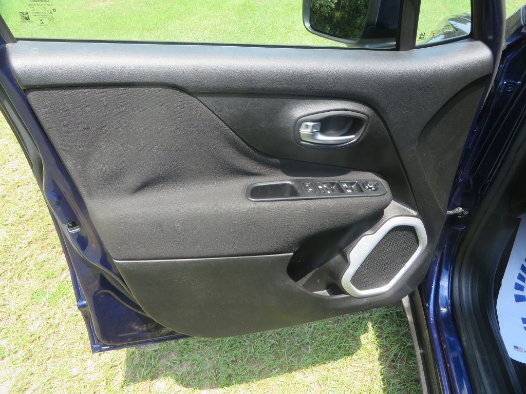 2018 Jeep Renegade Image 11