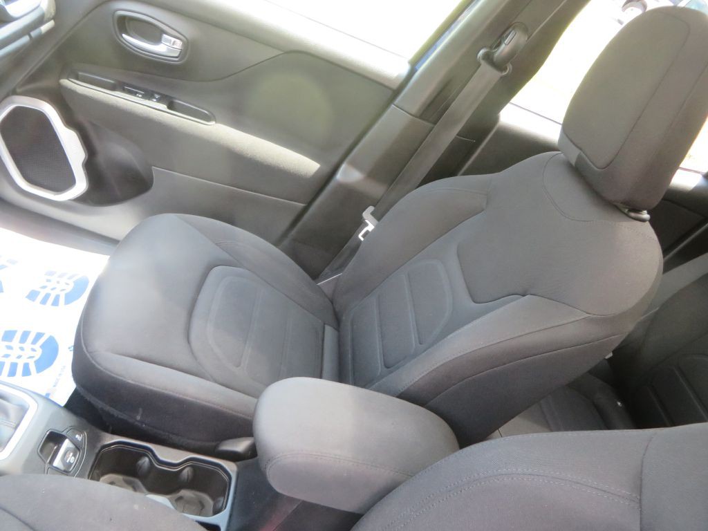 2018 Jeep Renegade Image 24