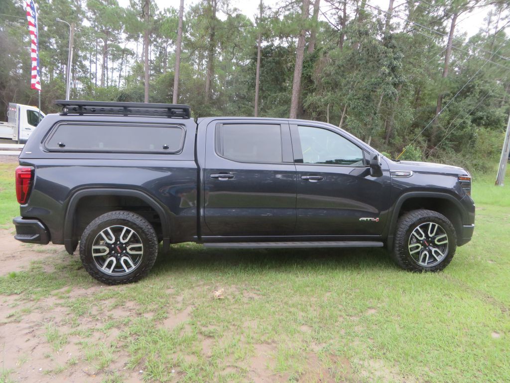 2024 GMC Sierra Image 5