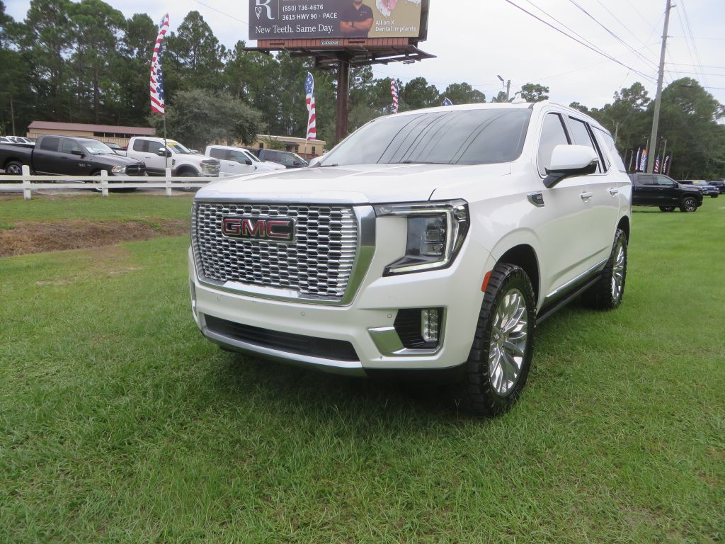 2023 GMC Yukon Image 2