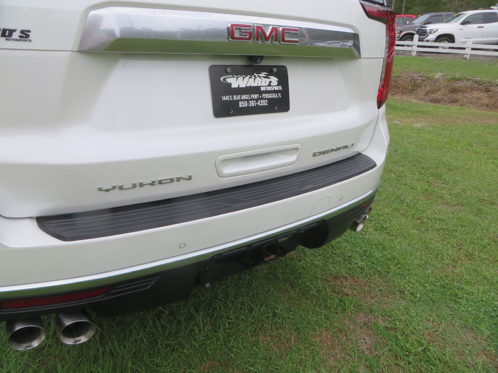 2023 GMC Yukon Image 9