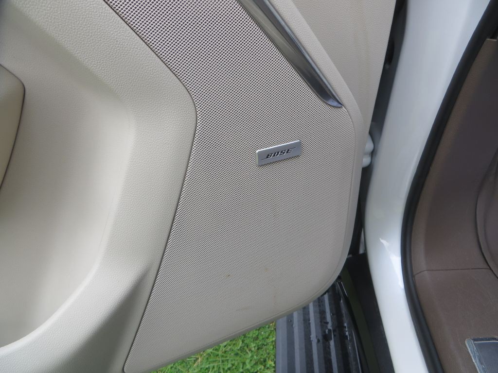 2023 GMC Yukon Image 14