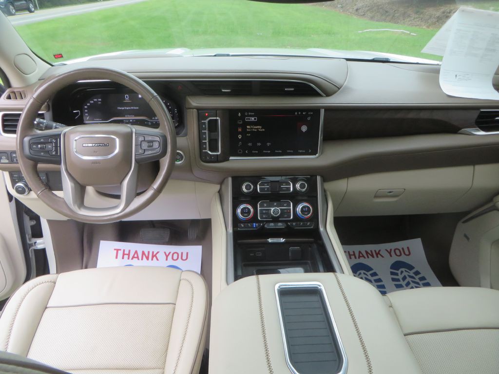 2023 GMC Yukon Image 15