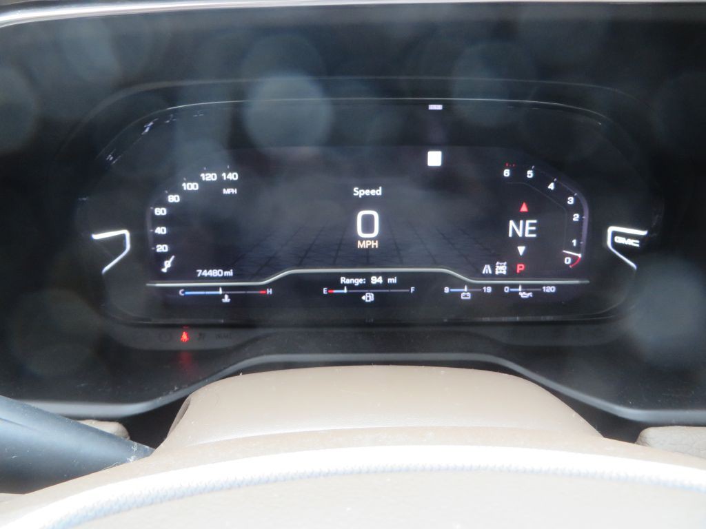 2023 GMC Yukon Image 19