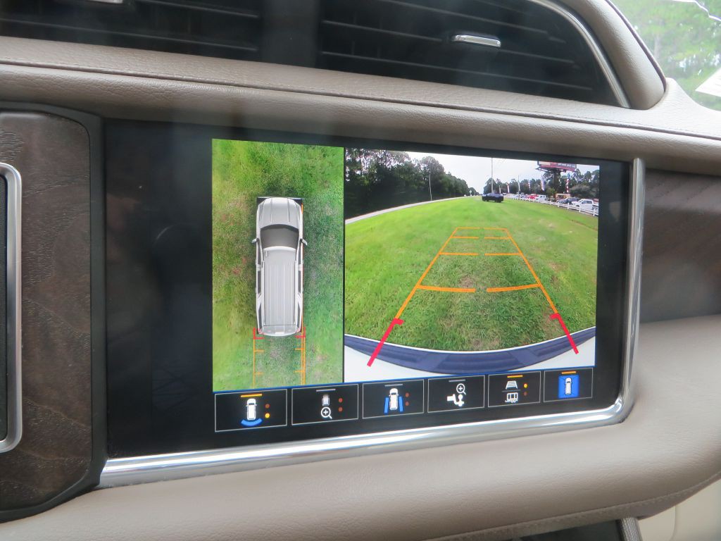 2023 GMC Yukon Image 23