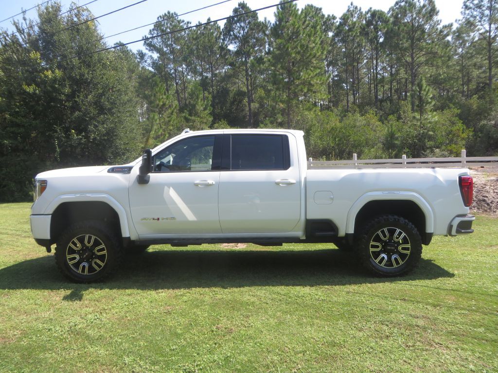 2022 GMC Sierra Image 1