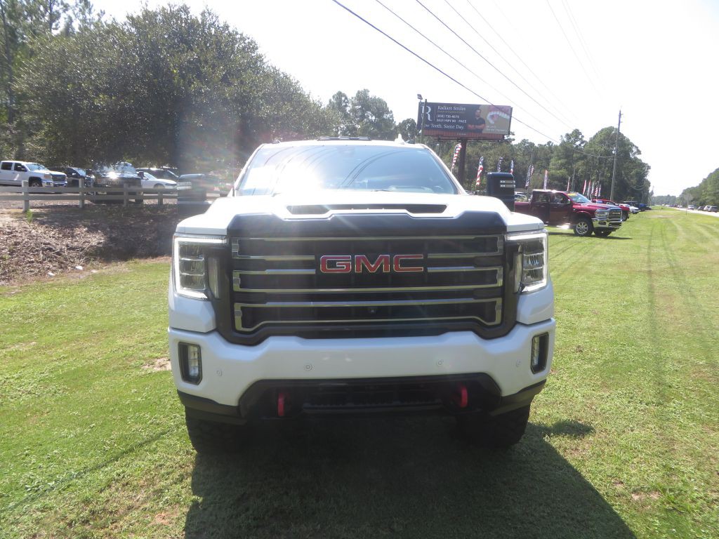 2022 GMC Sierra Image 3