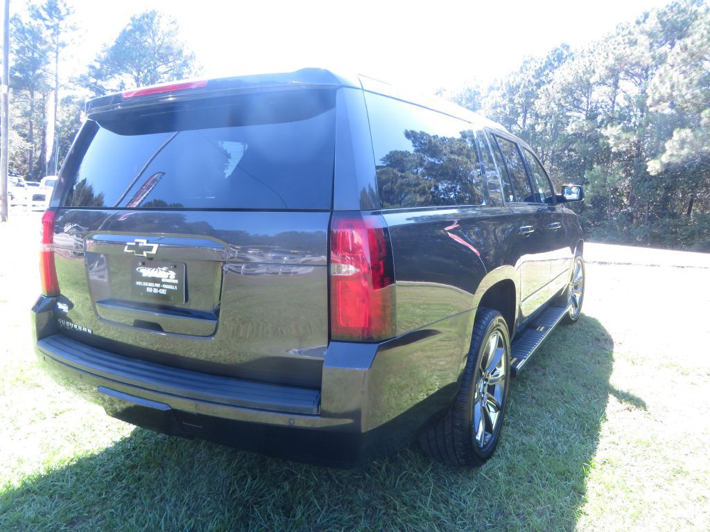 2018 Chevrolet Suburban Image 6