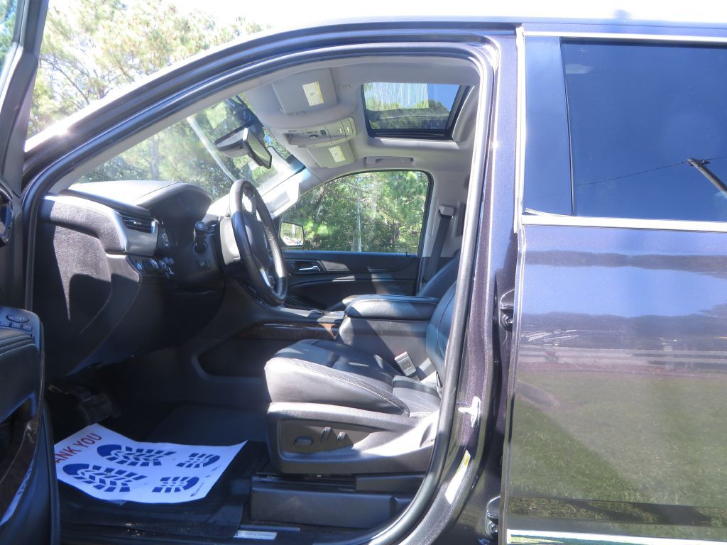 2018 Chevrolet Suburban Image 11