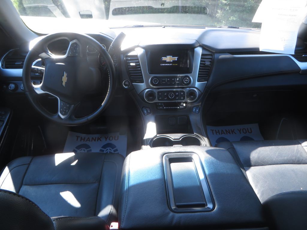 2018 Chevrolet Suburban Image 15
