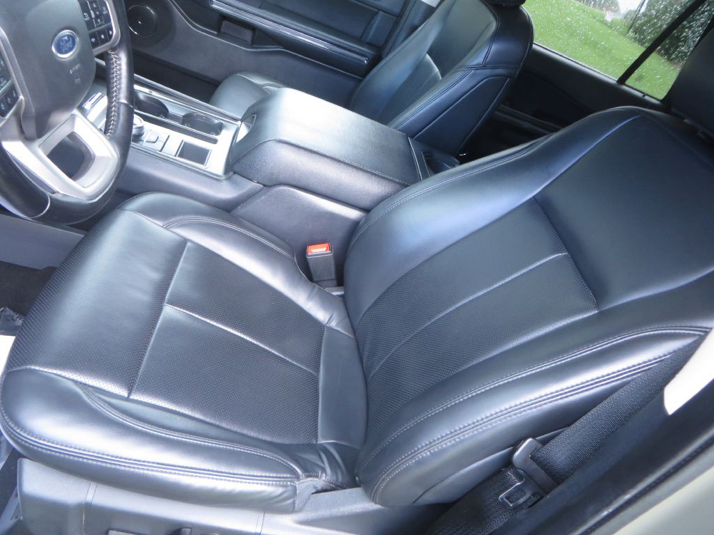 2024 Ford Expedition Image 21