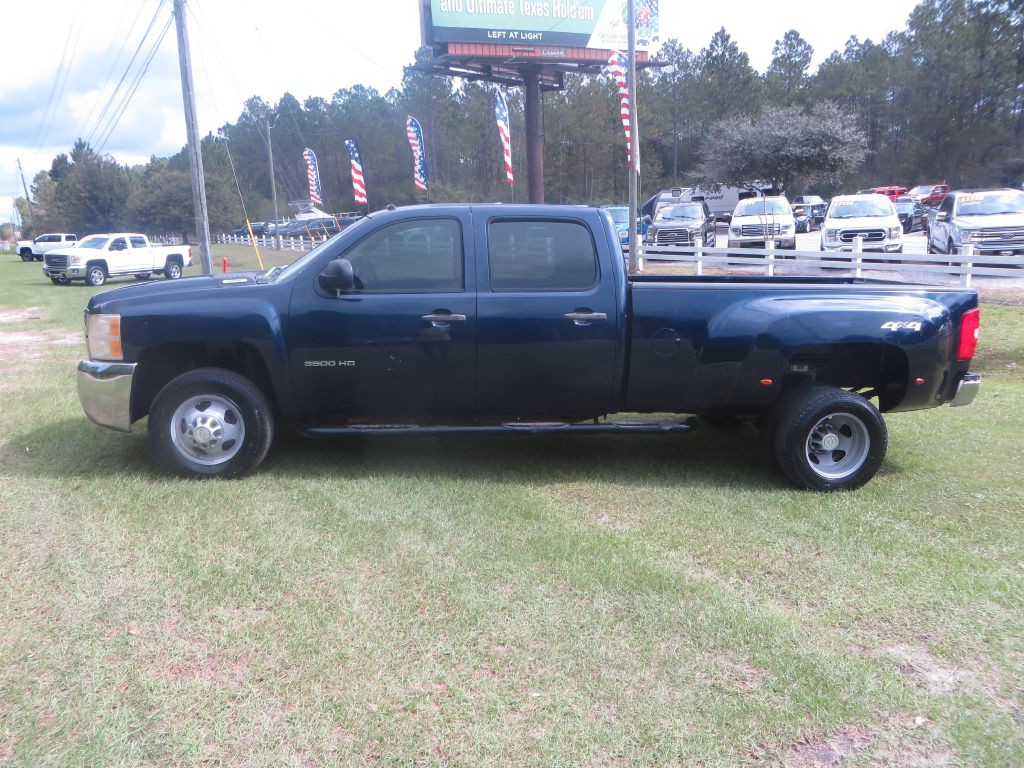 2010 Chevrolet Silverado 1500 Image 1