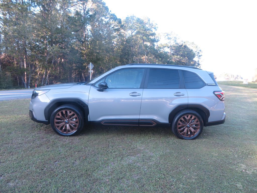 2025 Subaru Forester Image 1