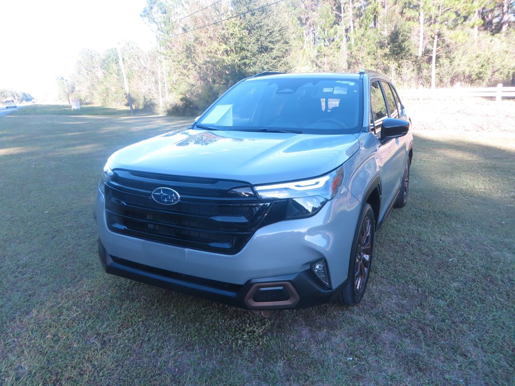 2025 Subaru Forester Image 2