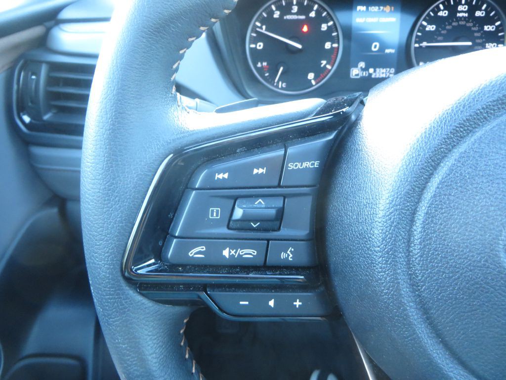 2025 Subaru Forester Image 16