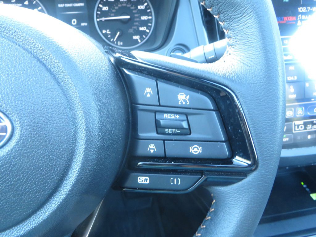 2025 Subaru Forester Image 17