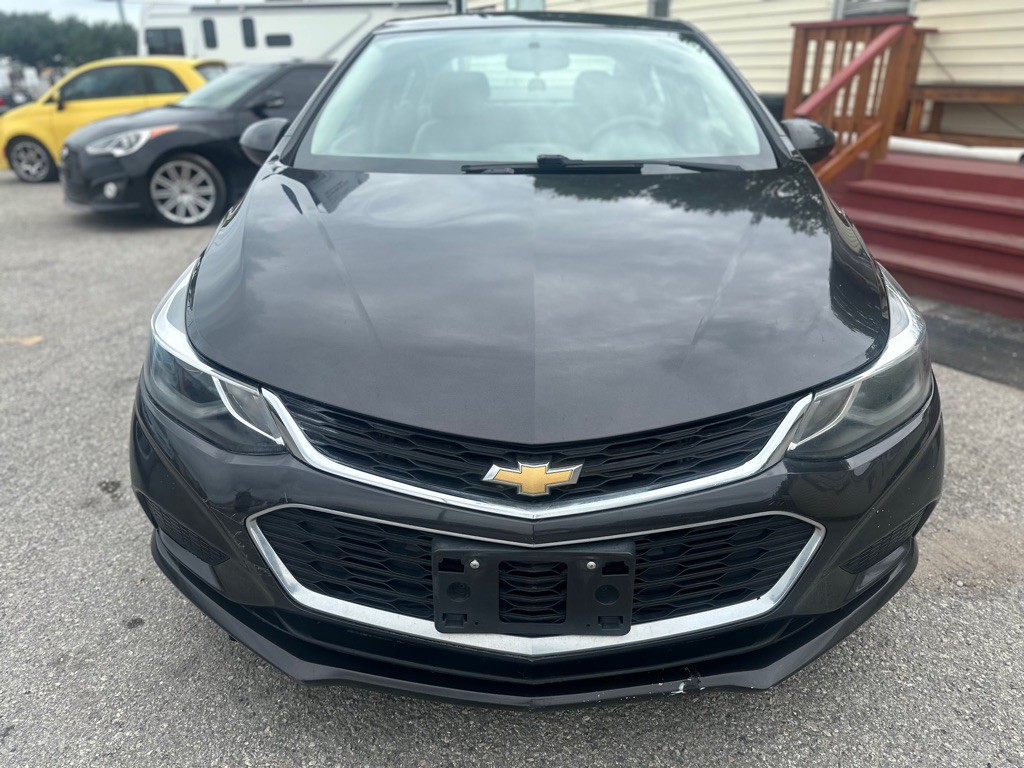 2017 Chevrolet Cruze Image 3