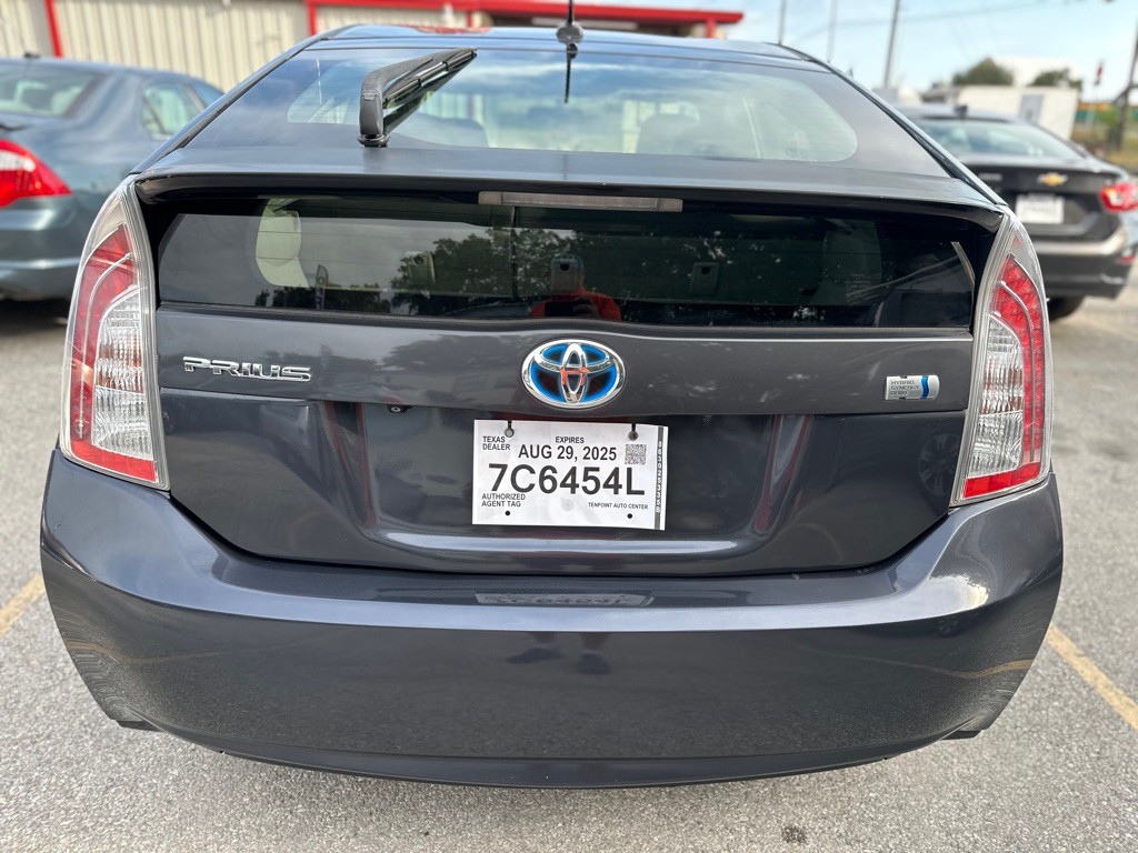 2012 Toyota Prius Image 5