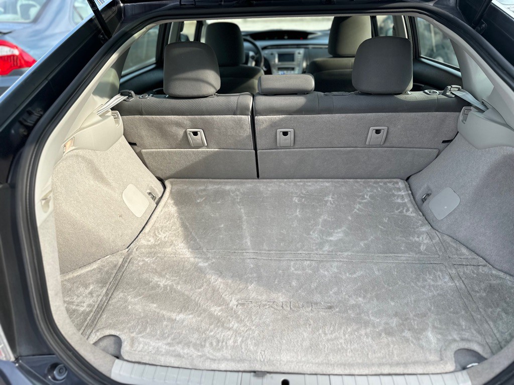 2012 Toyota Prius Image 18