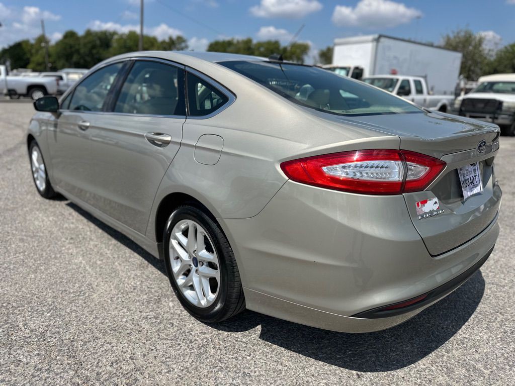 2015 Ford Fusion Image 3