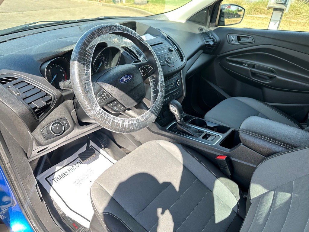 2017 Ford Escape Image 9