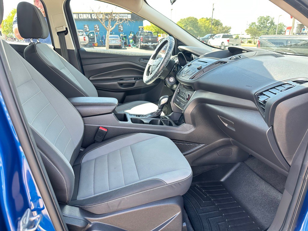 2017 Ford Escape Image 13